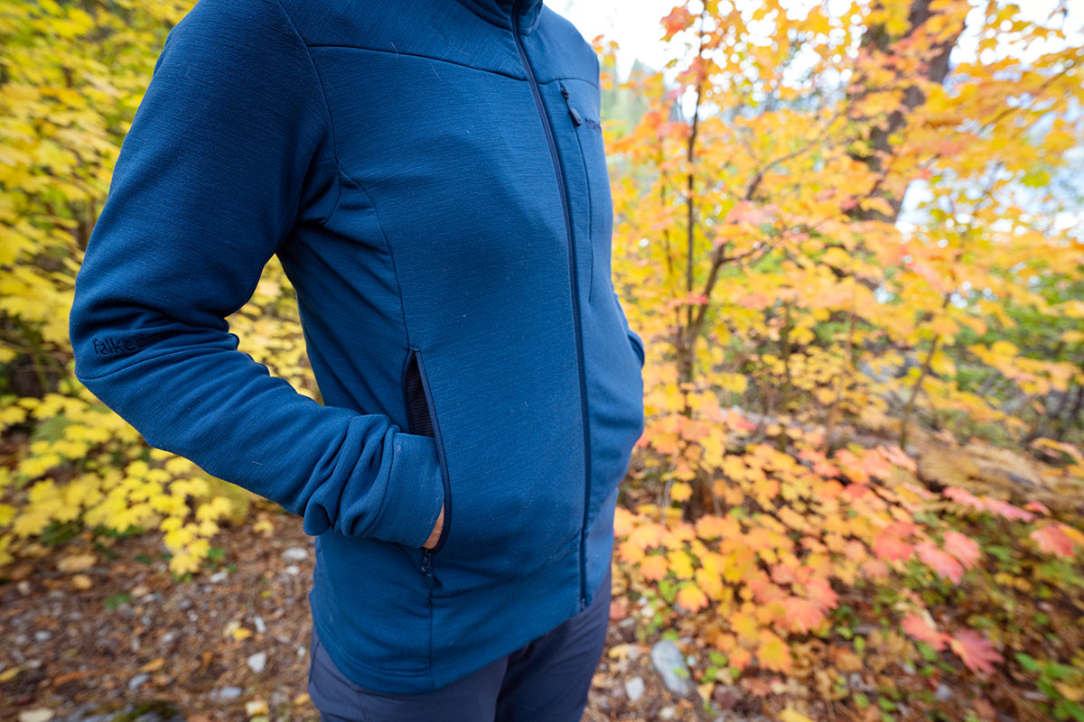 Fleece jacket (closeup of the Norrona Falketind Warmwool2)